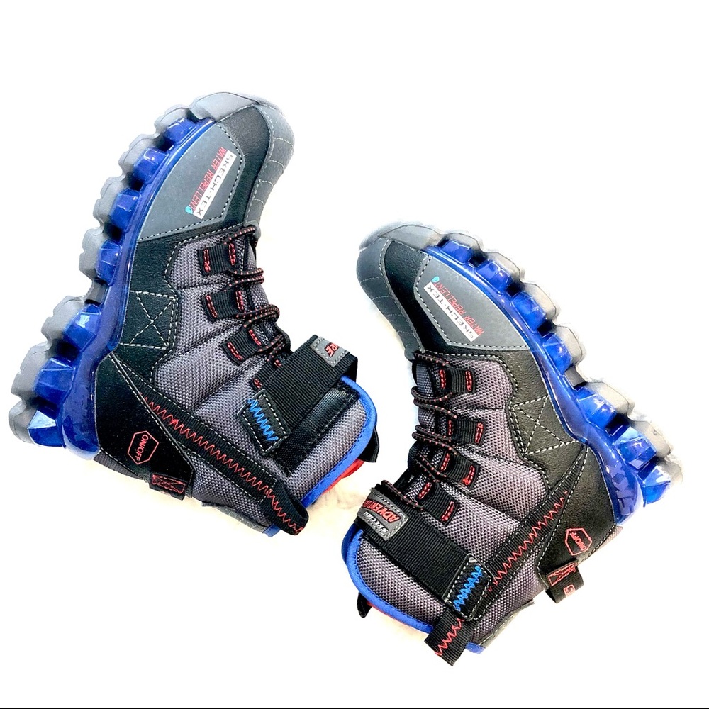 Skechers Light Up Adventure Winter Boots